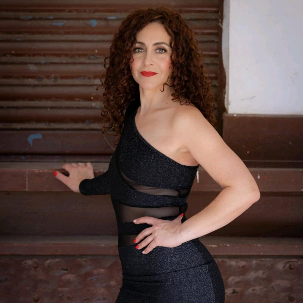 Ana Fernandez - Lady Spain