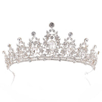 White tiny flowers style tiara